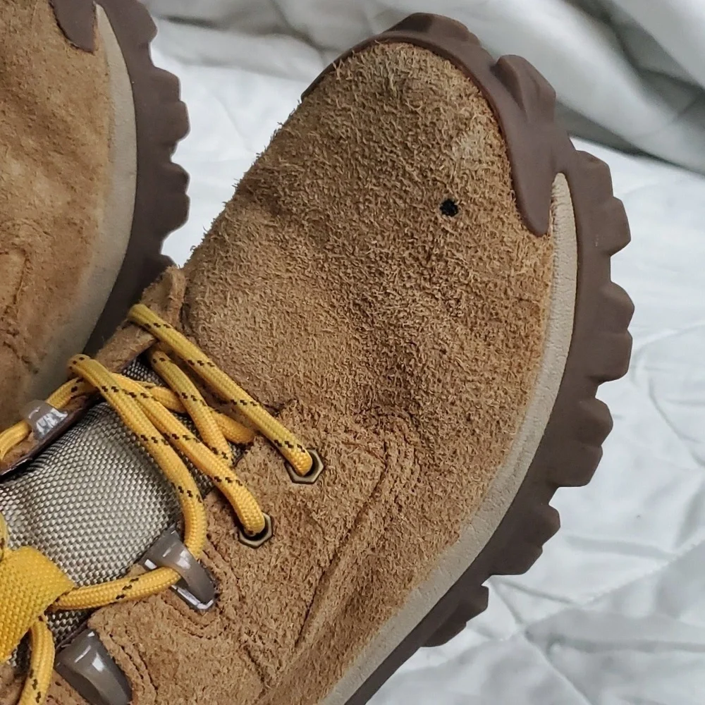 CAT Intruder Ply Unisex suede boots